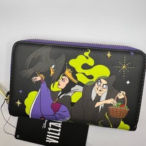 Loungefly Disney Snow White and the Seven Dwarfs Evil Queen Zip Wallet